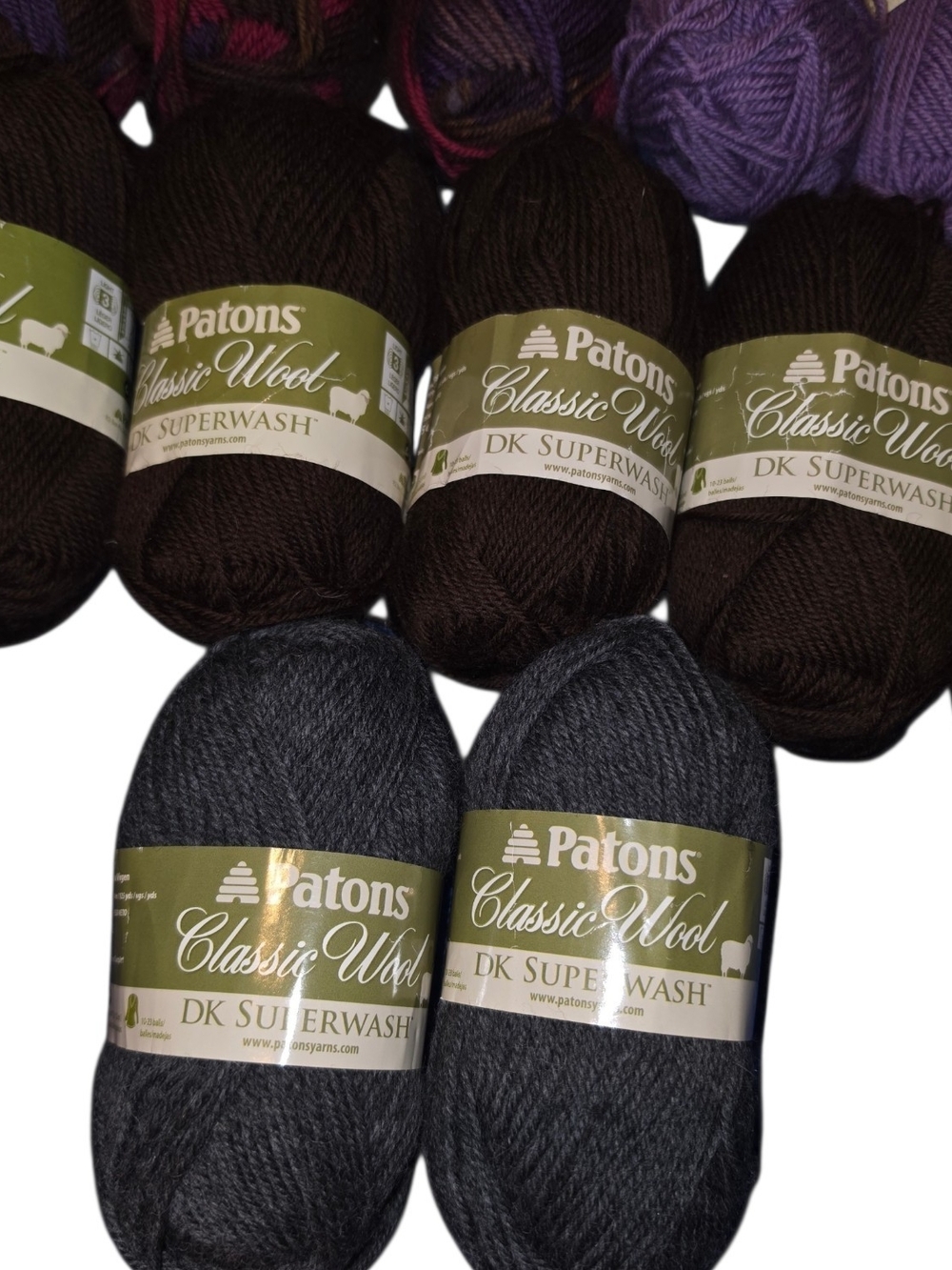 Patons Classic Wool DK Superwash Yarn Lot 16 Skeins 100% Wool - Picture 5 of 7